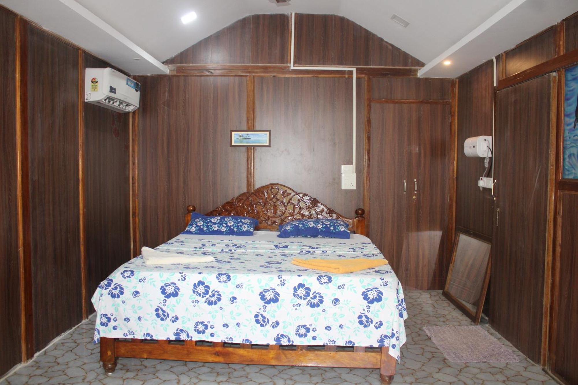 Monsoon Hotel Agonda Bagian luar foto