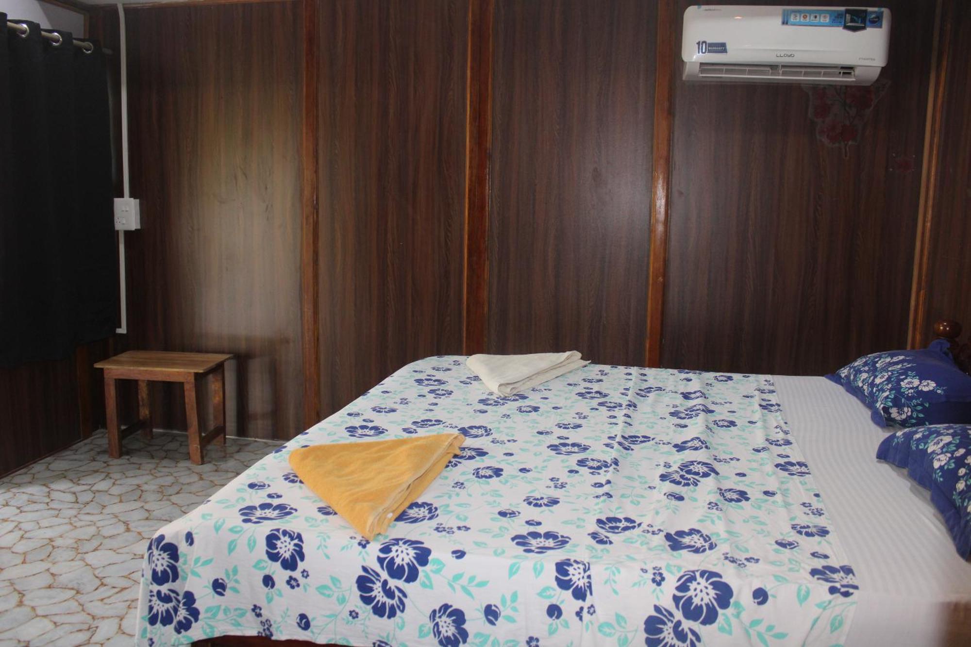 Monsoon Hotel Agonda Bagian luar foto