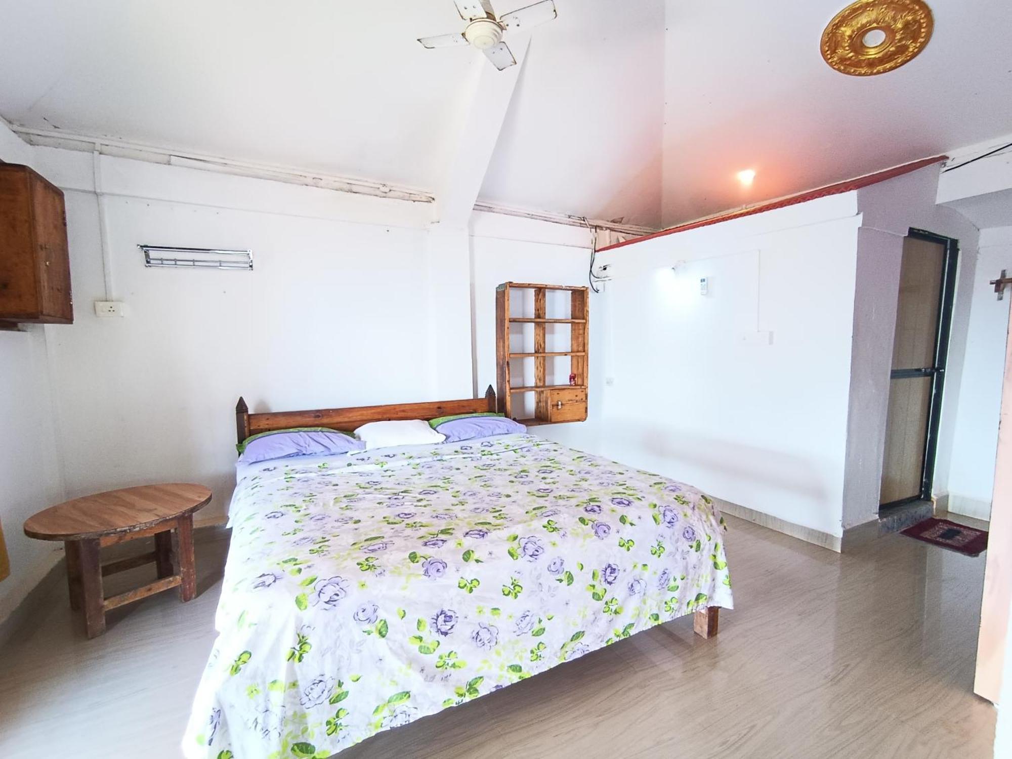 Monsoon Hotel Agonda Bagian luar foto
