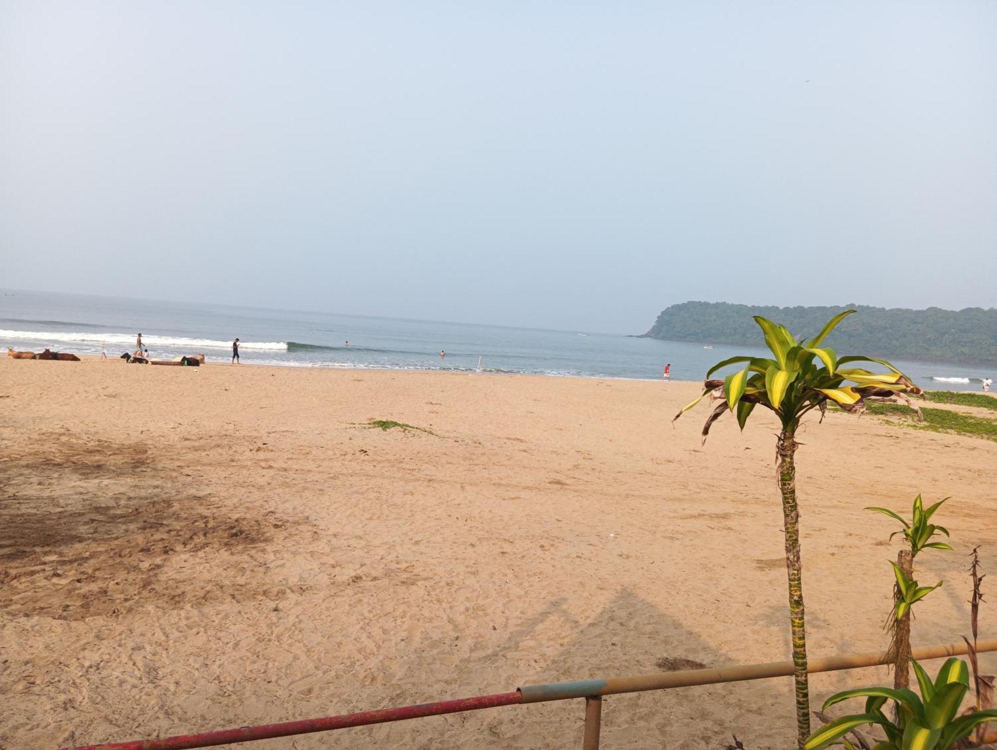 Monsoon Hotel Agonda Ruang foto