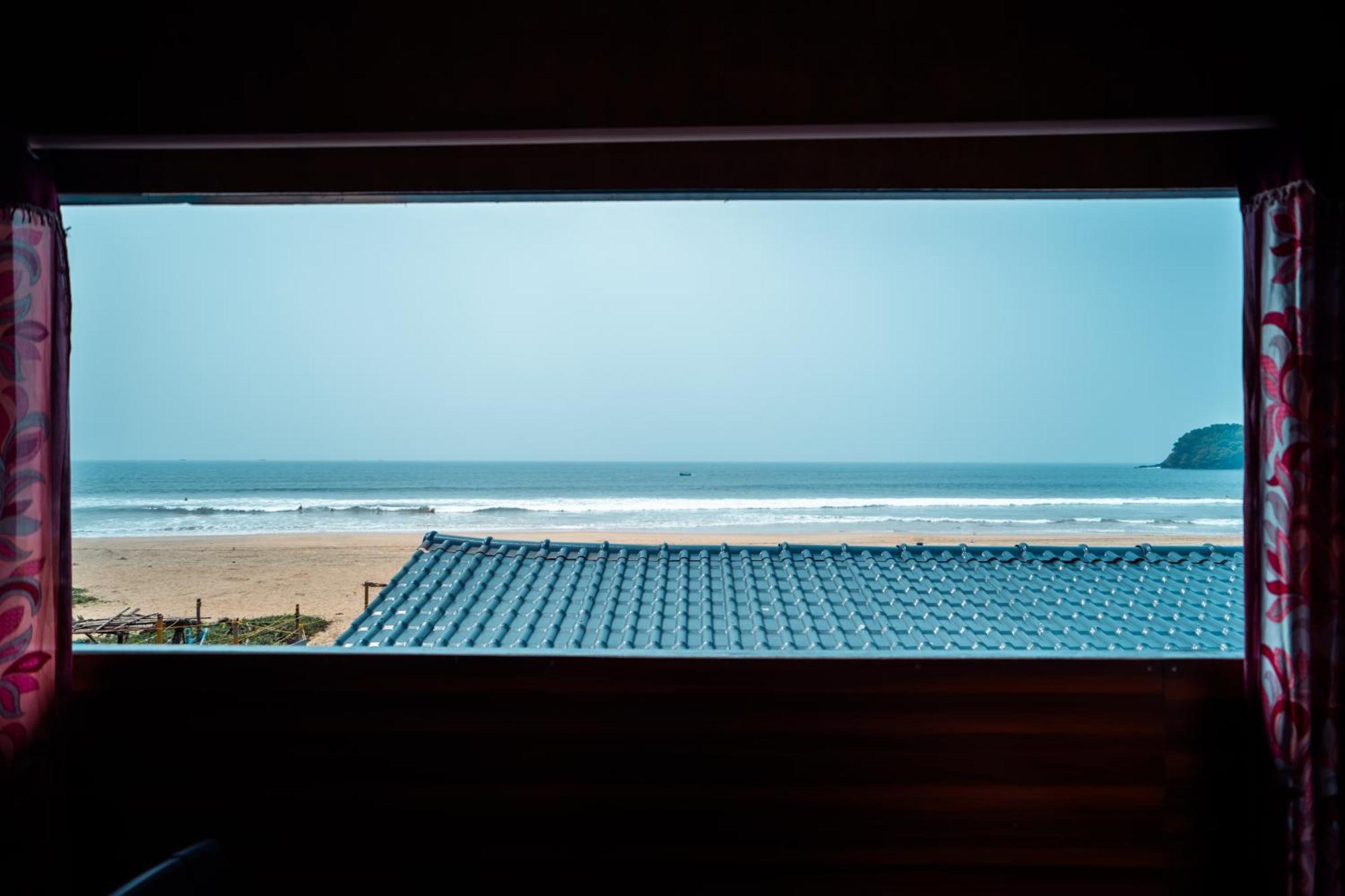 Monsoon Hotel Agonda Bagian luar foto