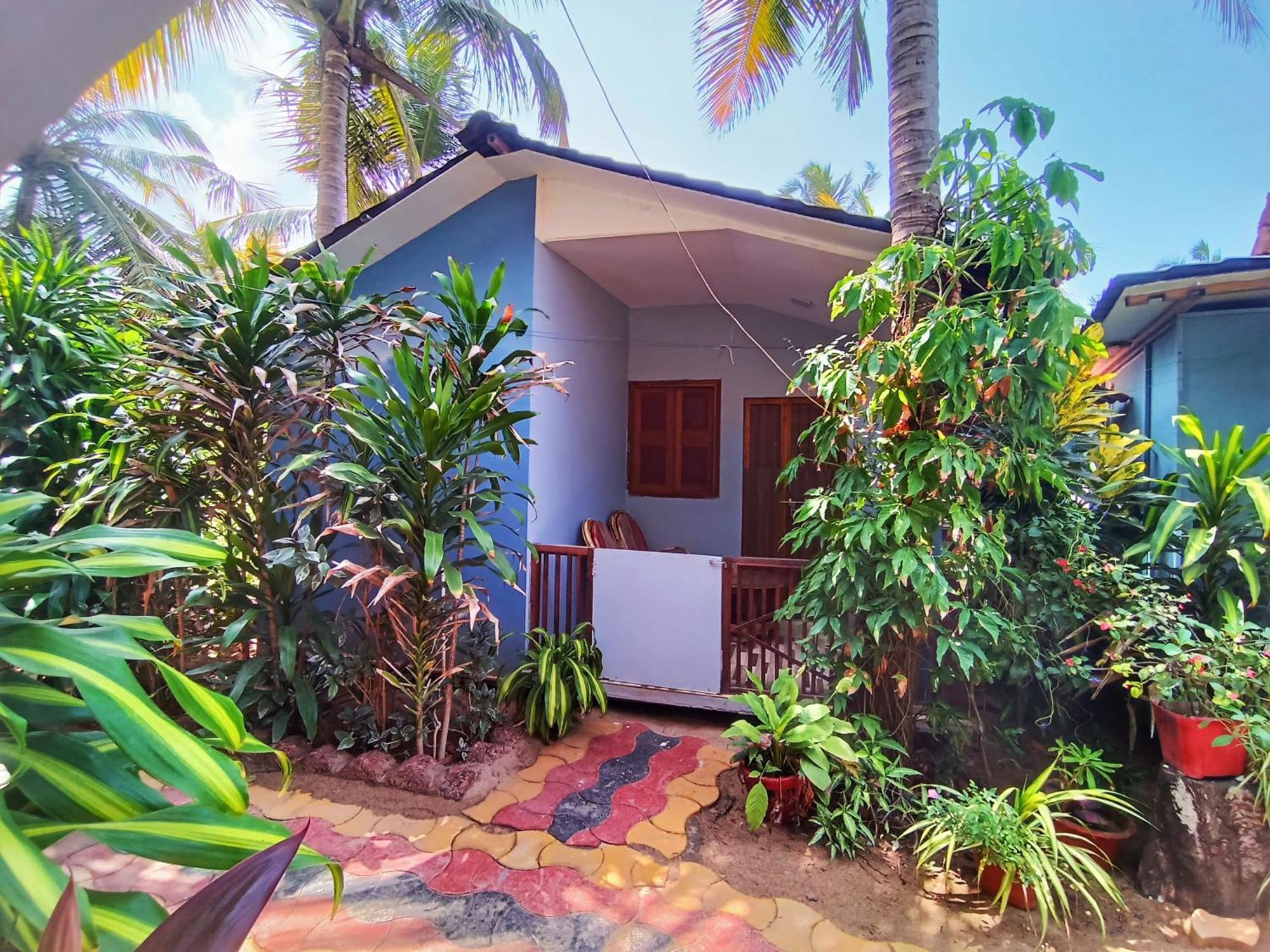 Monsoon Hotel Agonda Bagian luar foto
